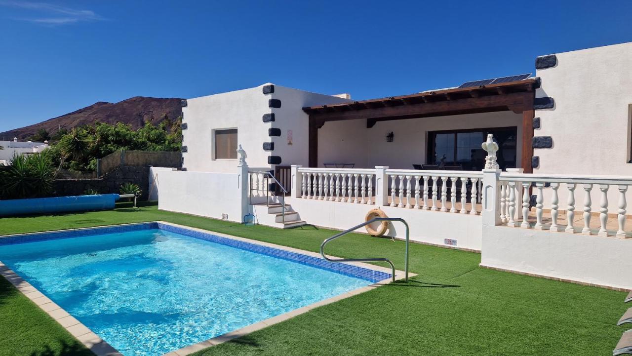 Villa Vinsta Playa Blanca (Lanzarote) Exterior foto